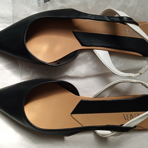 ZARA Pointed Flats, size 7.5 - Picture 2 of 4